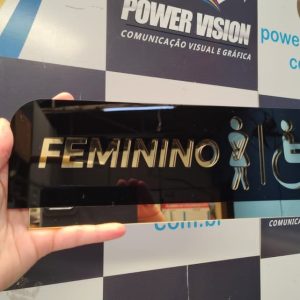 Placa De Porta Sinalização Banheiro Acrílico Preto E Dourado