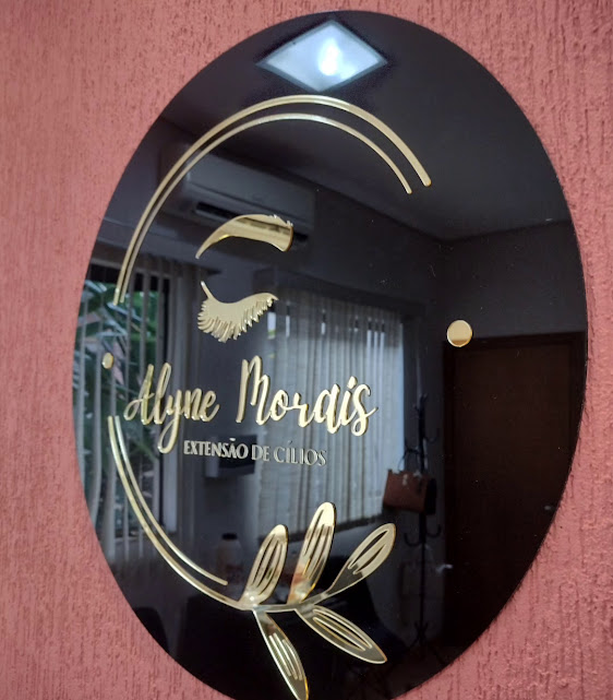 Placa Decorativa Personalizada em Acrílico Espelhado Dourado – Modelo Redondo - Imagem 4